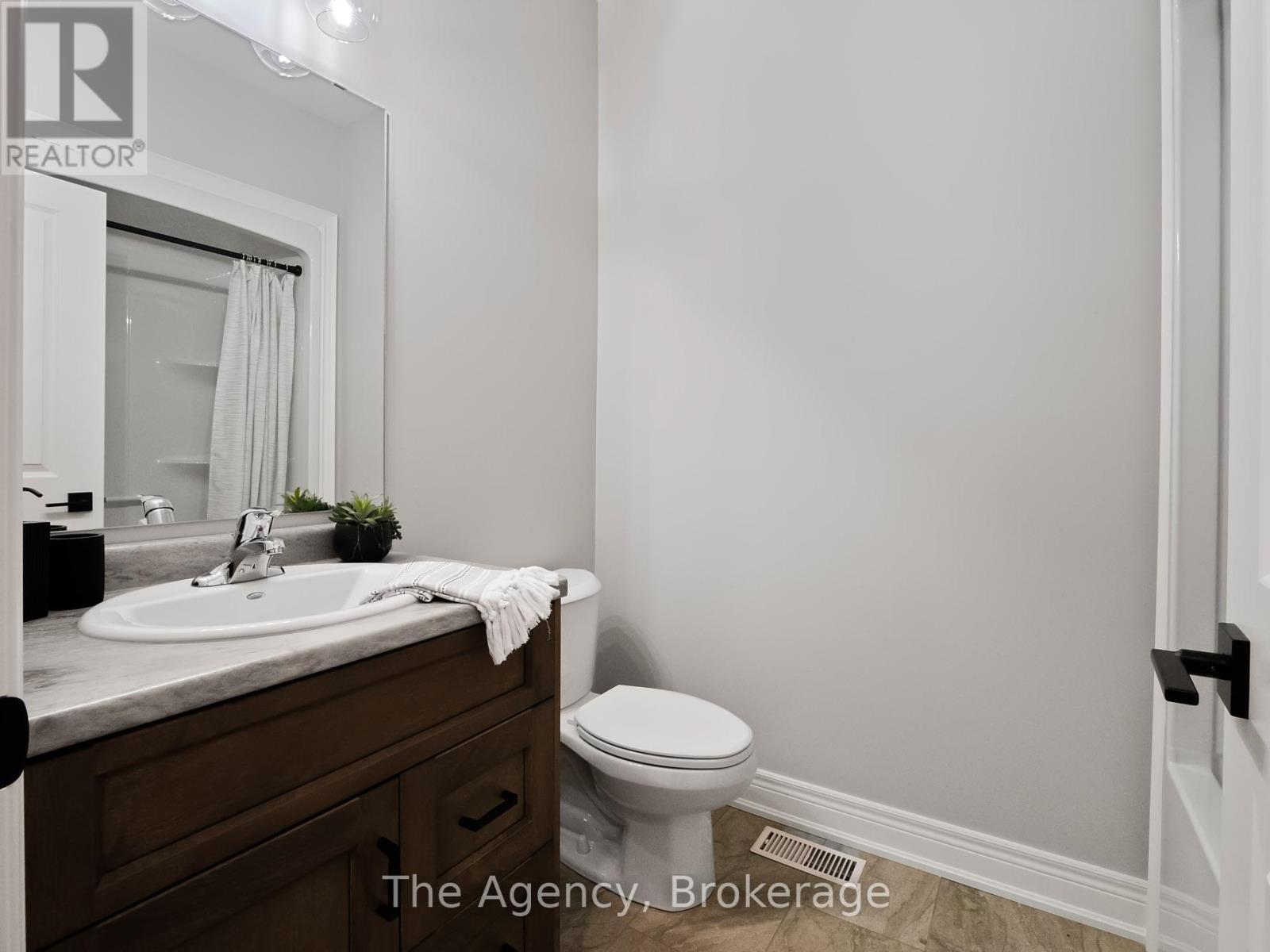 15 Austin Drive S, Welland, Ontario  L3B 5N8 - Photo 13 - X12724246