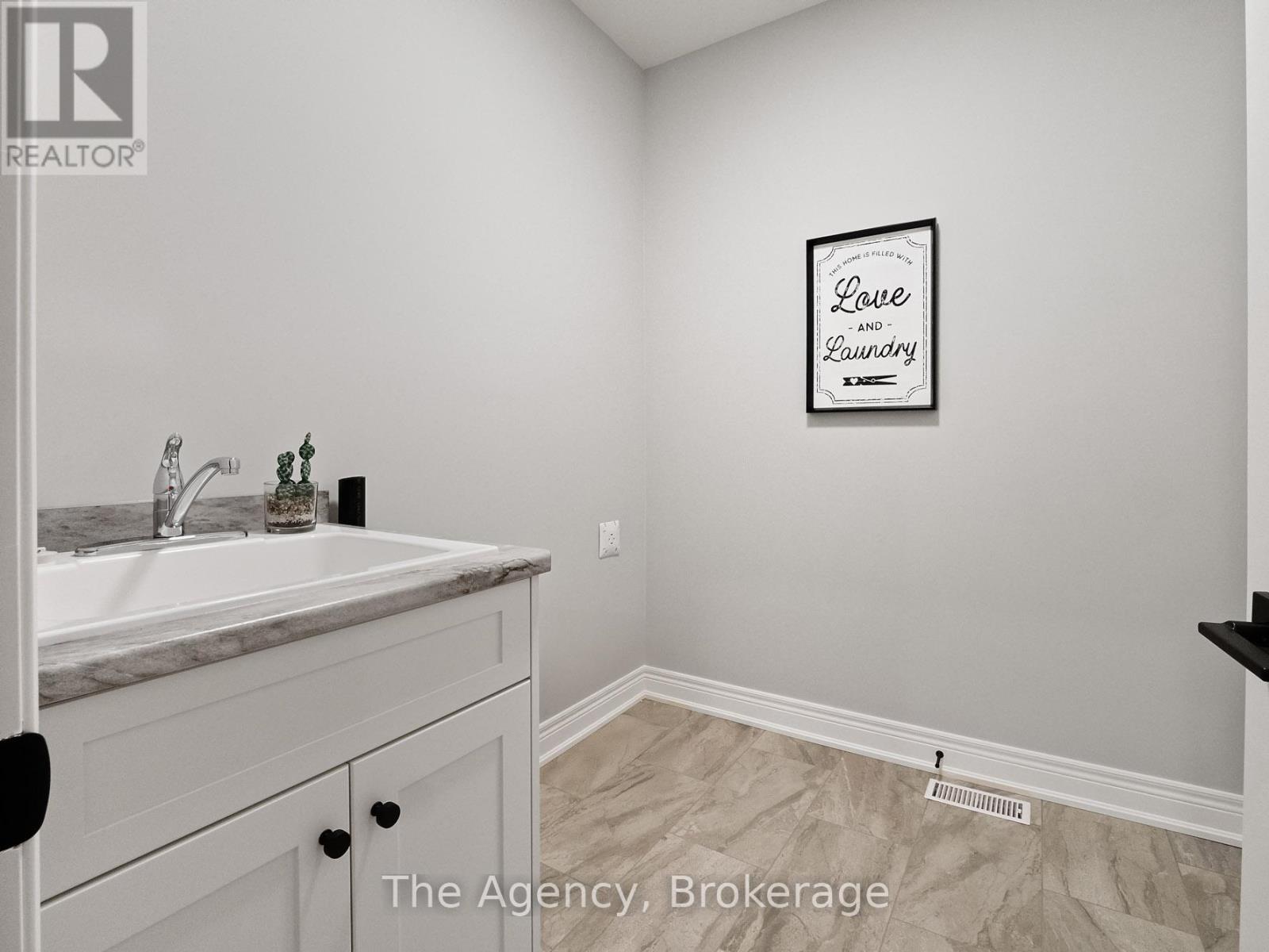 15 Austin Drive S, Welland, Ontario  L3B 5N8 - Photo 24 - X12724246