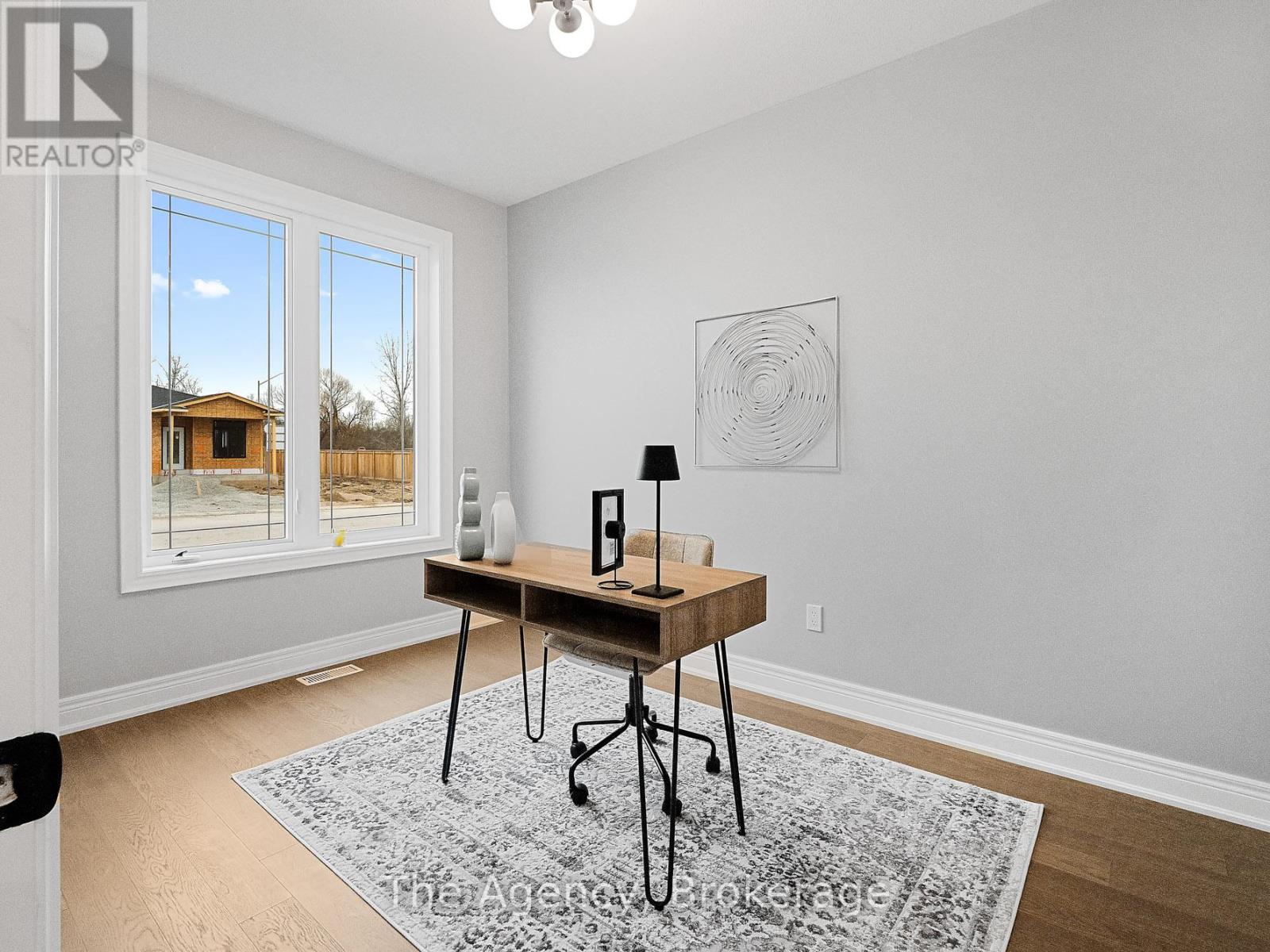 15 Austin Drive S, Welland, Ontario  L3B 5N8 - Photo 4 - X12724246