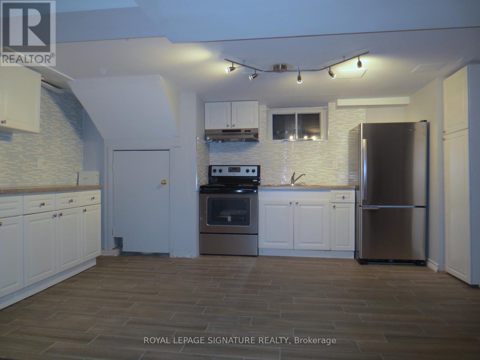 54 Tulloch Drive, Ajax, Ontario  L1S 2S5 - Photo 6 - E12675480