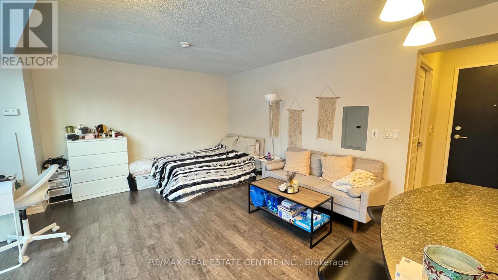 1004 - 18 Yonge Street, Toronto, Ontario  M5E 1Z8 - Photo 6 - C12721722