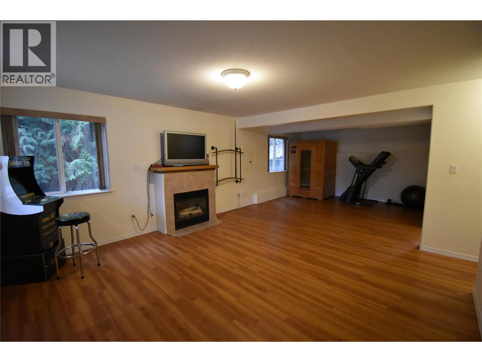 2748 10th Avenue, Castlegar, British Columbia  V1N 3A2 - Photo 15 - 10373355