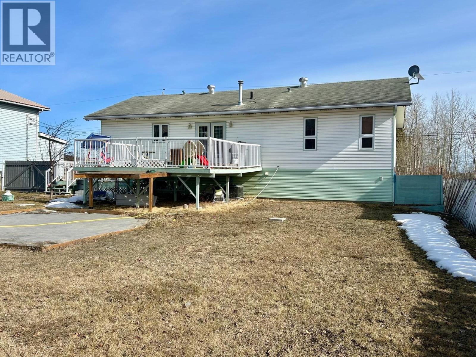 5219 49 Street, Fort Nelson, British Columbia  V0C 1R0 - Photo 27 - R3082329