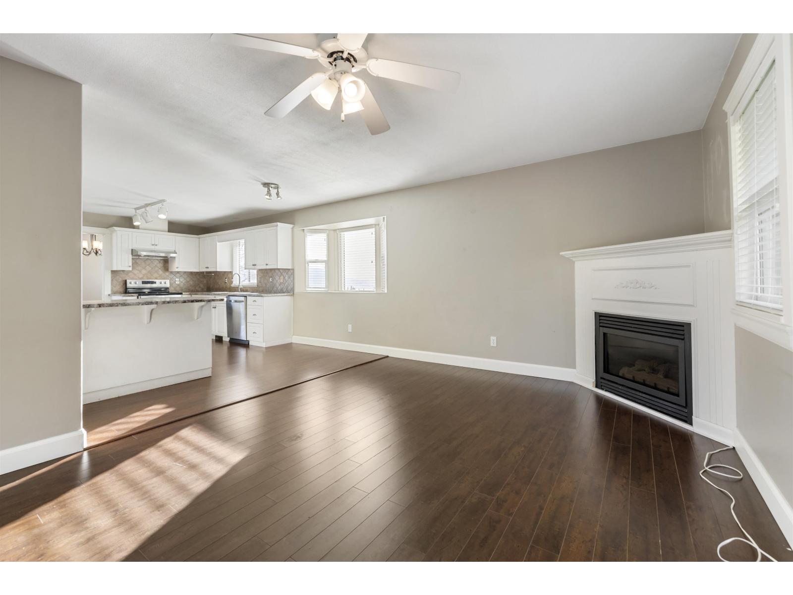 36381 Sandringham Drive, Abbotsford, British Columbia  V3G 2M4 - Photo 11 - R3081974