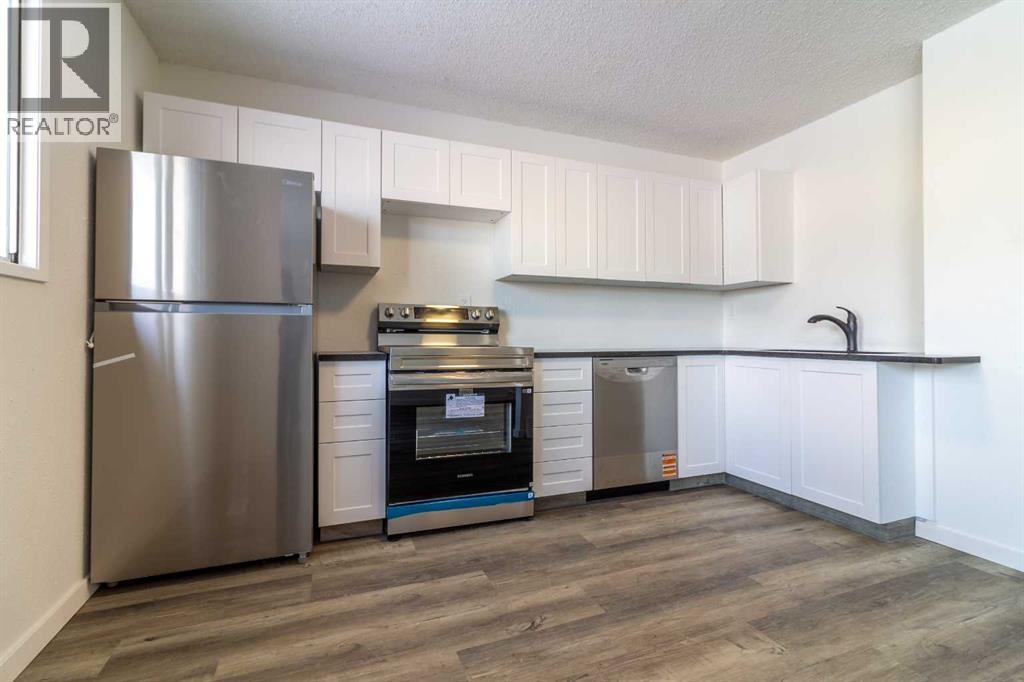 74 Carleton Place W, Lethbridge, Alberta  T1K 3X6 - Photo 6 - A2274237