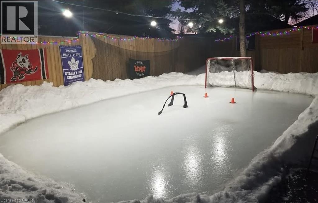 4 Cindy Court, Grimsby, Ontario  L3M 4N9 - Photo 46 - 40793320