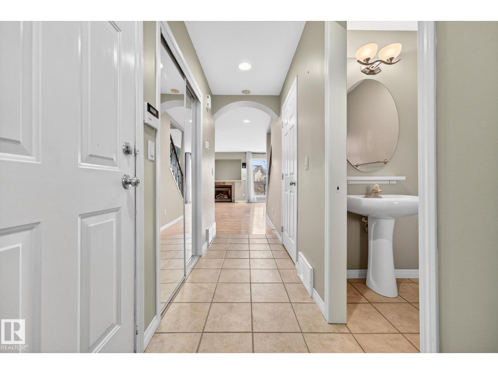 9503 99 St, Morinville, Alberta  T8R 1T7 - Photo 2 - E4470866