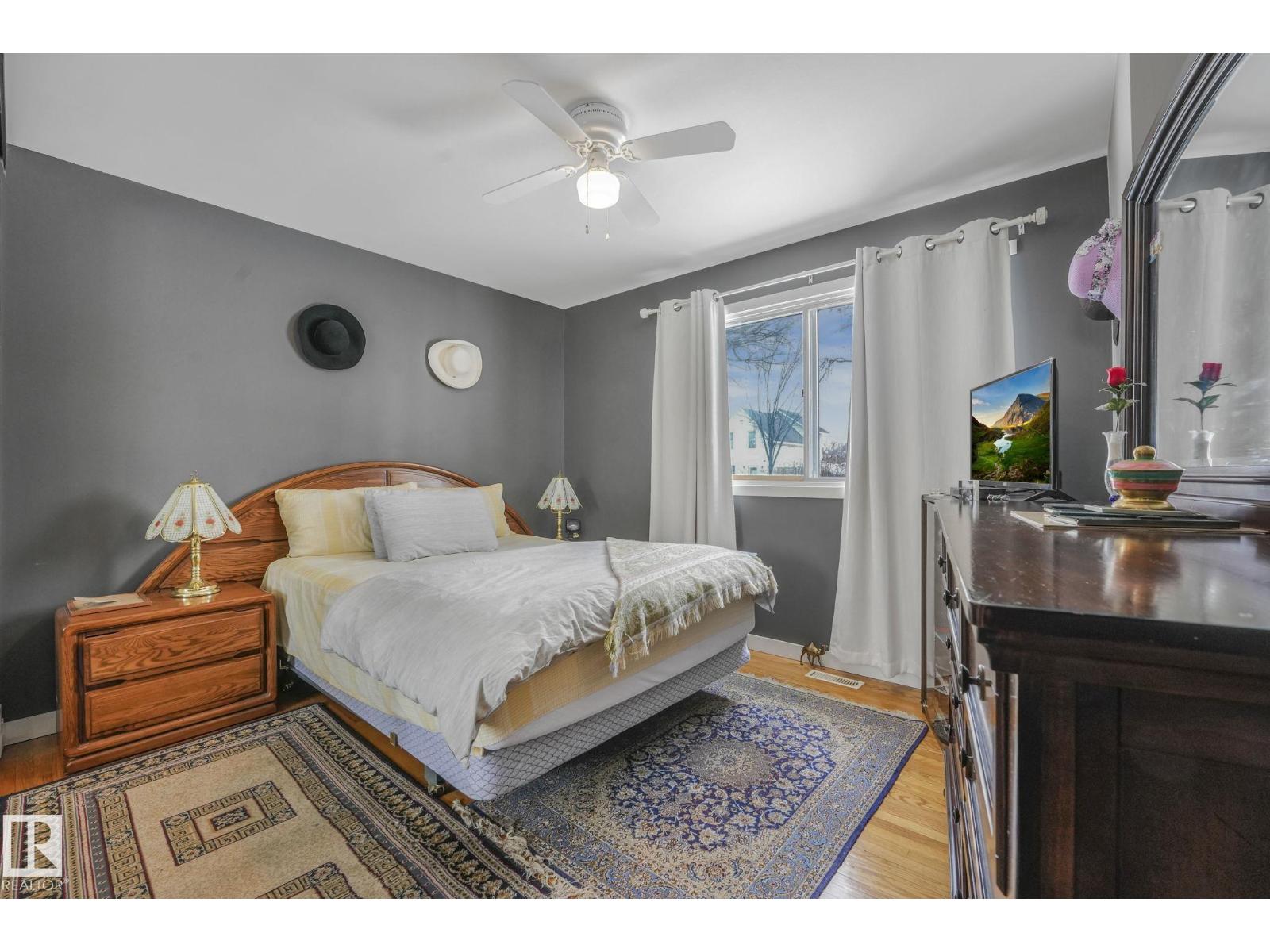 12032 55 St Nw Nw, Edmonton, Alberta T5W 2R2 - Photo 10 - E4470867