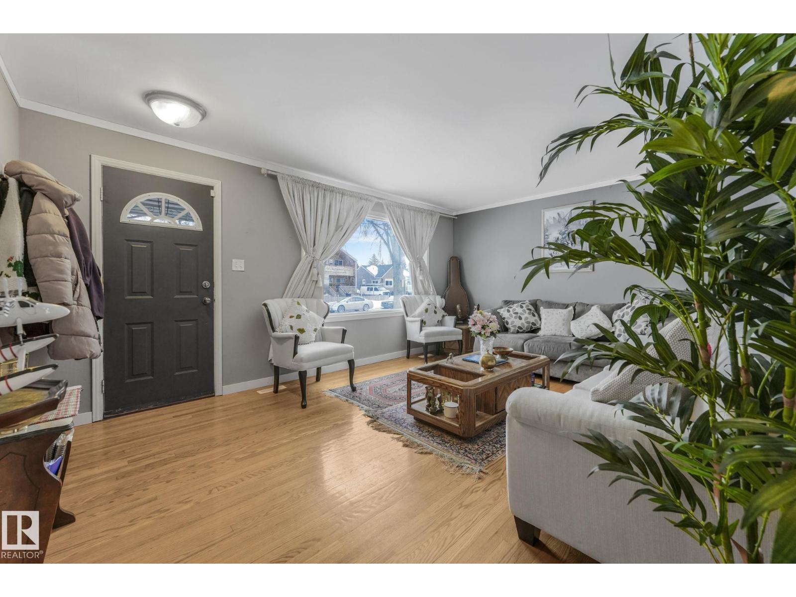 12032 55 St Nw Nw, Edmonton, Alberta T5W 2R2 - Photo 4 - E4470867