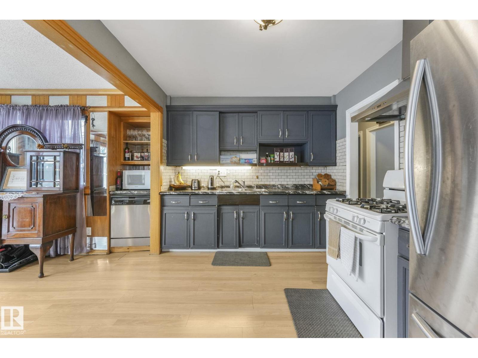 12032 55 St Nw Nw, Edmonton, Alberta T5W 2R2 - Photo 7 - E4470867