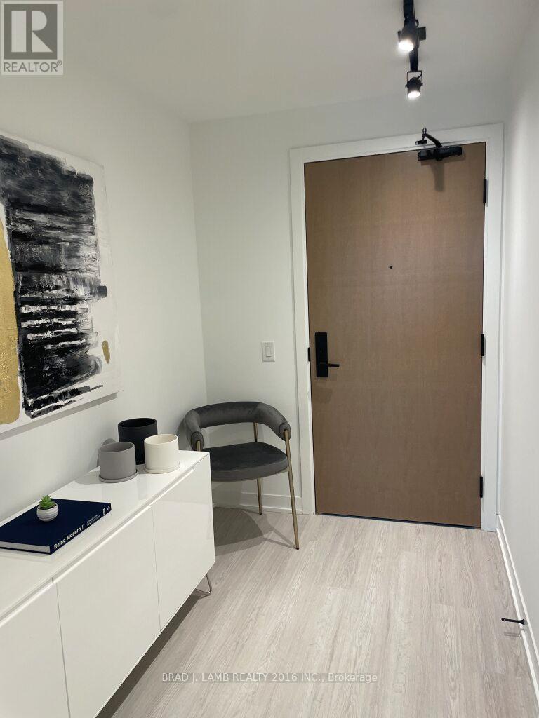 423 - 195 Mccaul Street, Toronto, Ontario  M5T 1W6 - Photo 11 - C12724038