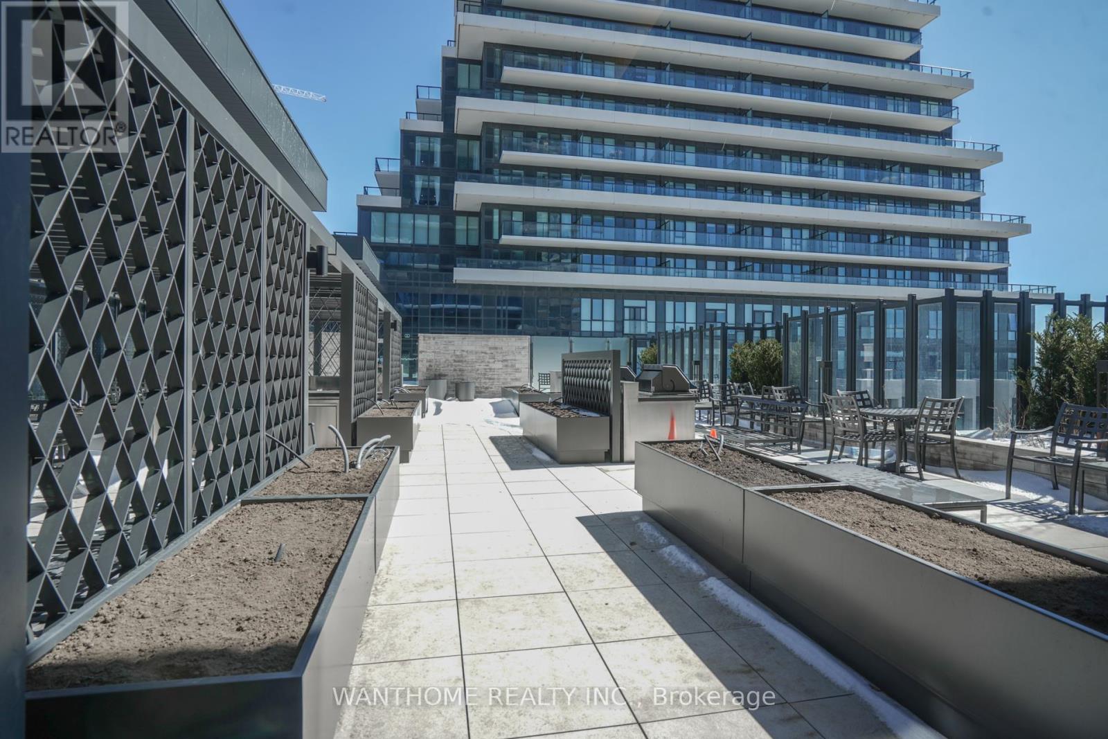 635 - 20 Inn On The Park Drive, Toronto, Ontario  M3C 0P8 - Photo 20 - C12724112