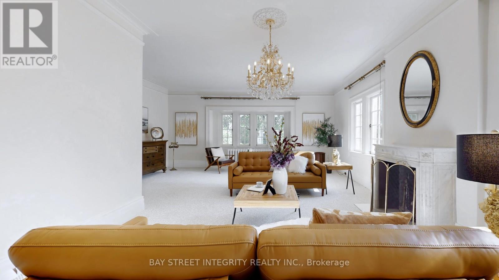 184 Heath Street W, Toronto, Ontario  M4V 1V2 - Photo 4 - C12724126