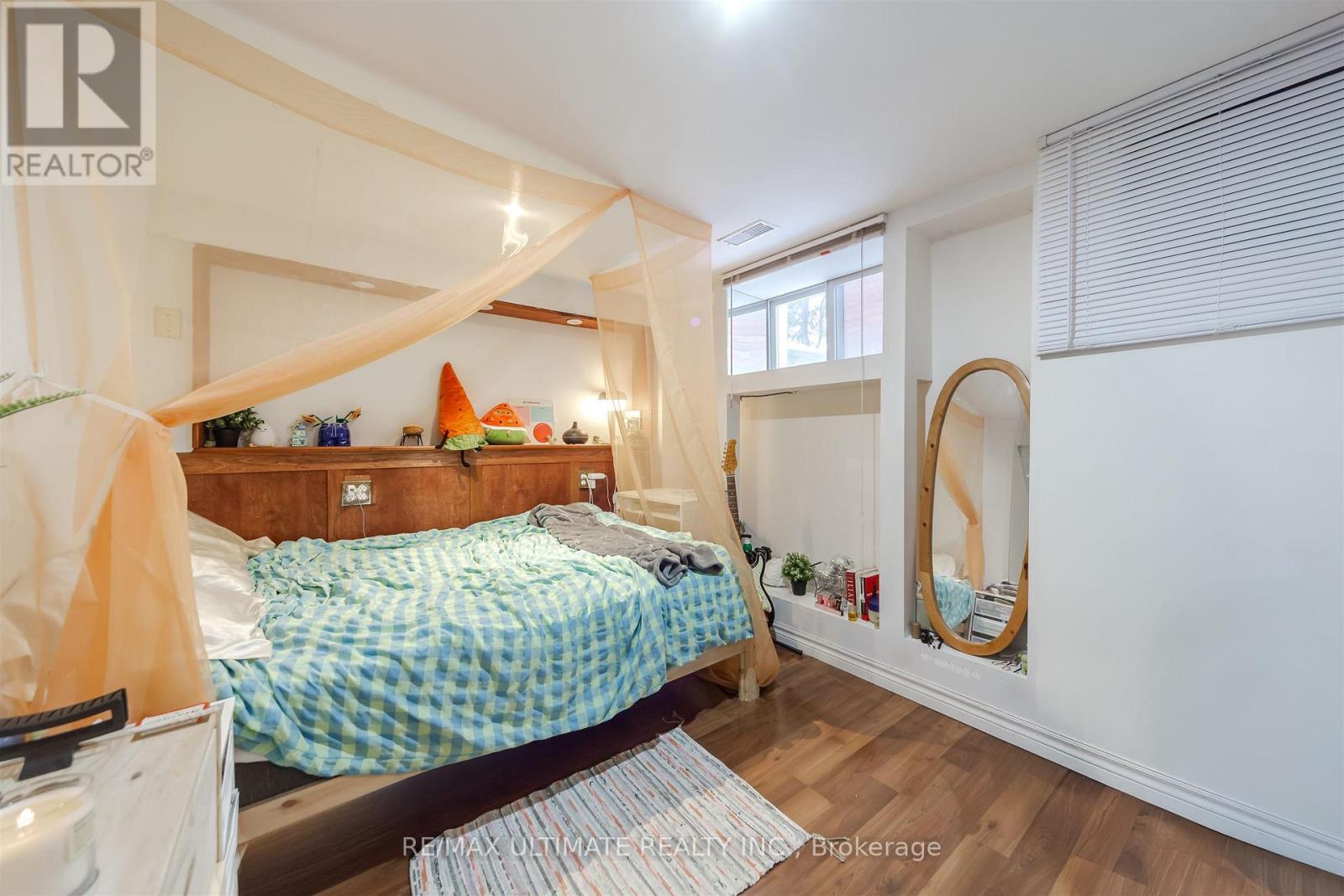 46 Lorindale Avenue, Toronto, Ontario  M5M 3C2 - Photo 31 - C12724146