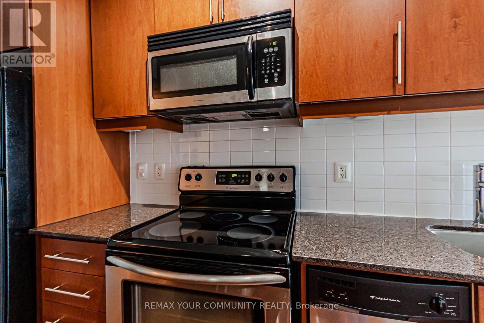 913 - 2885 Bayview Avenue, Toronto, Ontario  M2K 0A3 - Photo 13 - C12724158