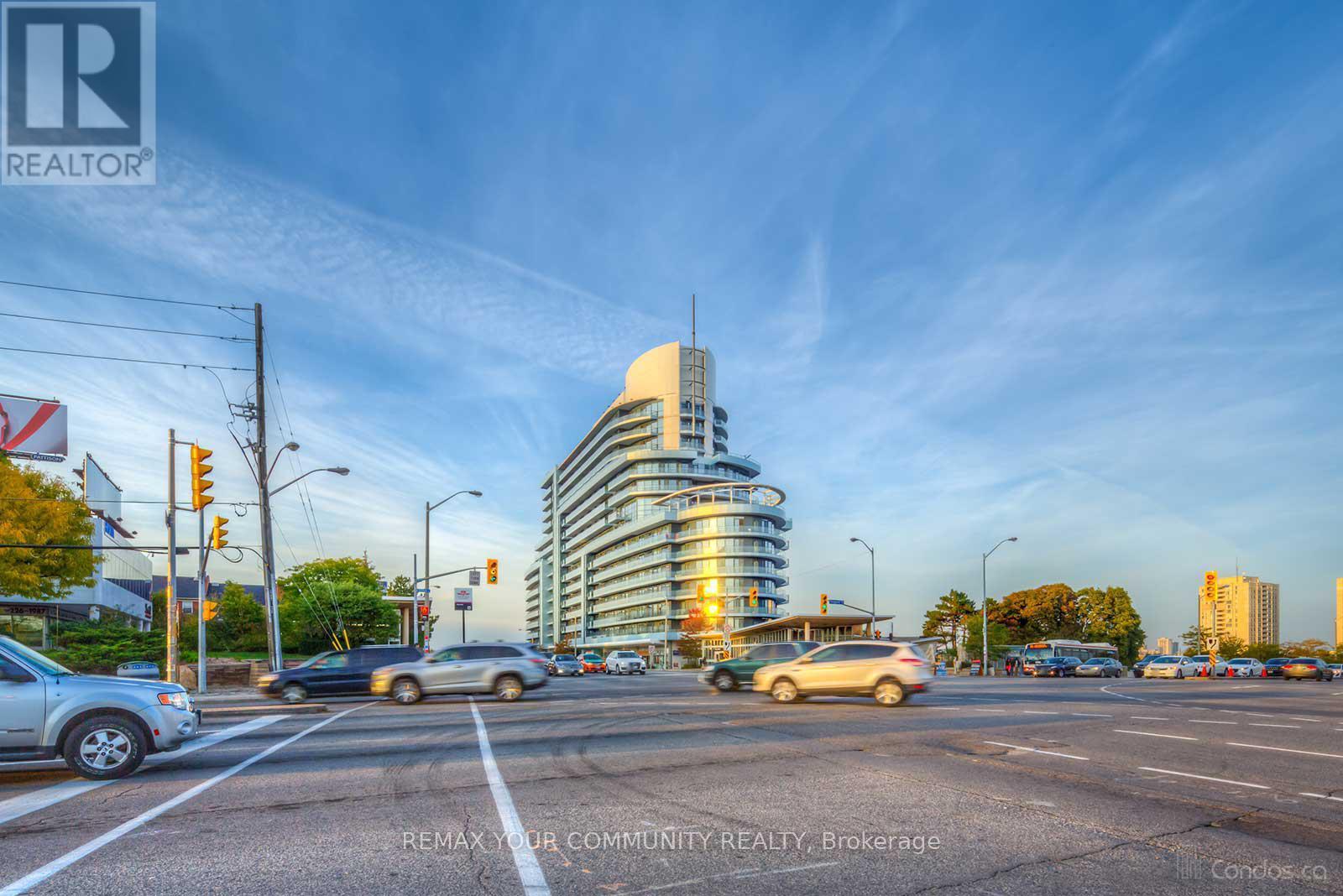 913 - 2885 Bayview Avenue, Toronto, Ontario  M2K 0A3 - Photo 2 - C12724158