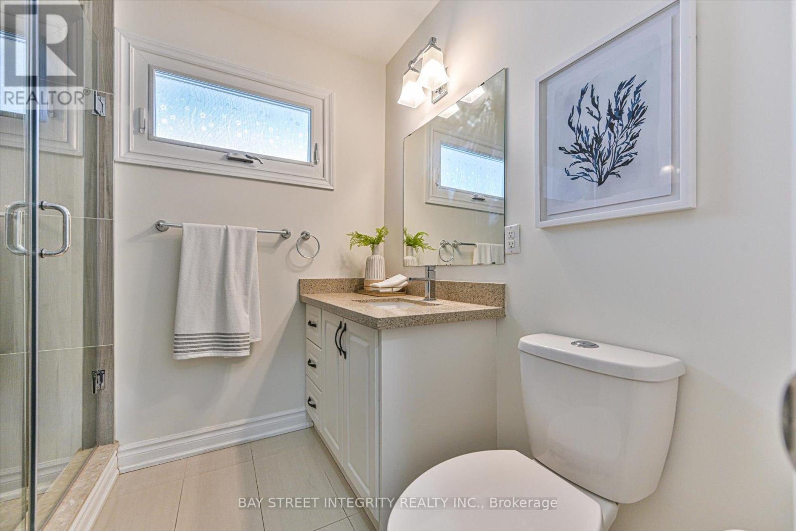 16 Shaunavon Heights Crescent, Toronto, Ontario  M3A 2P4 - Photo 20 - C12724170