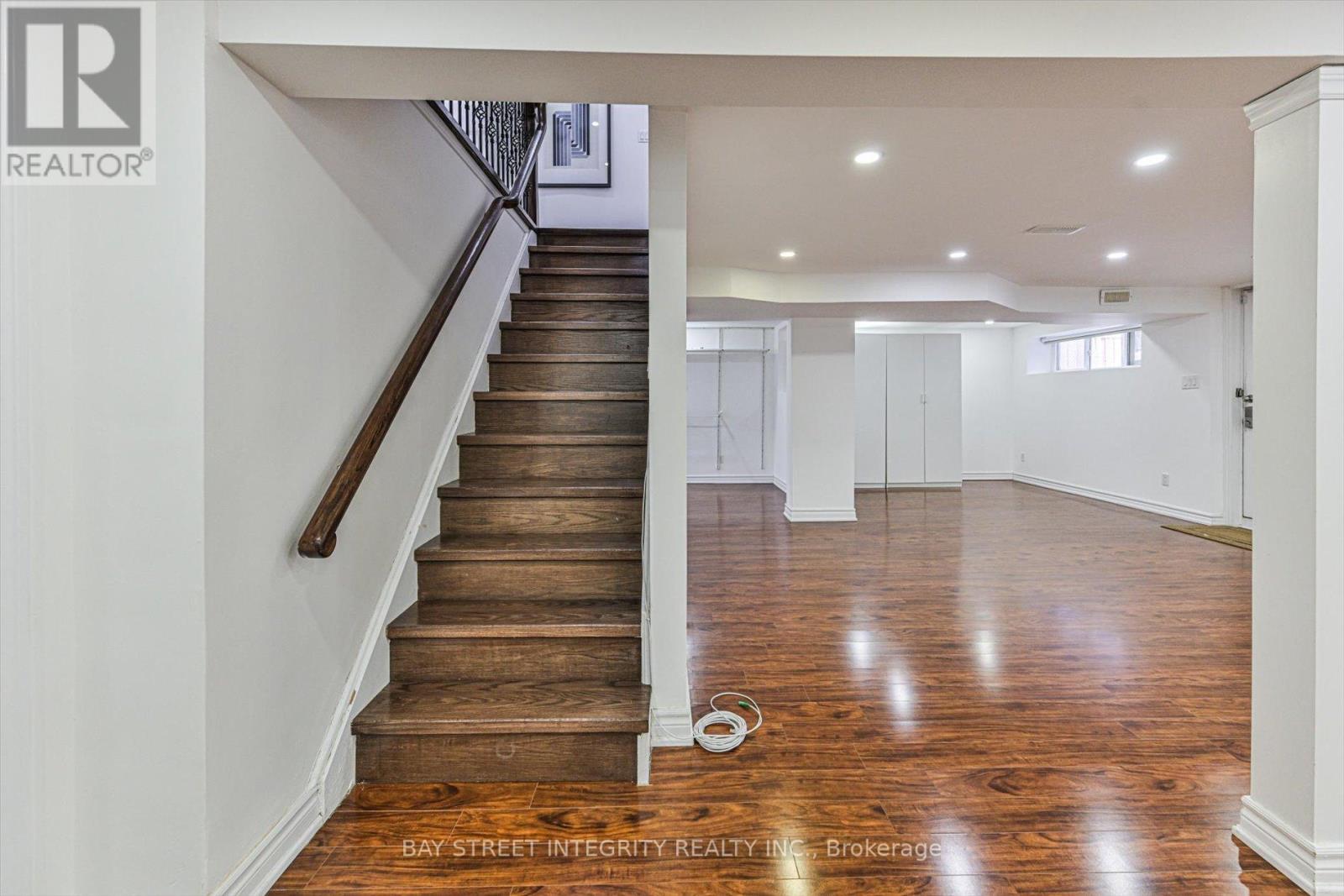 16 Shaunavon Heights Crescent, Toronto, Ontario  M3A 2P4 - Photo 22 - C12724170