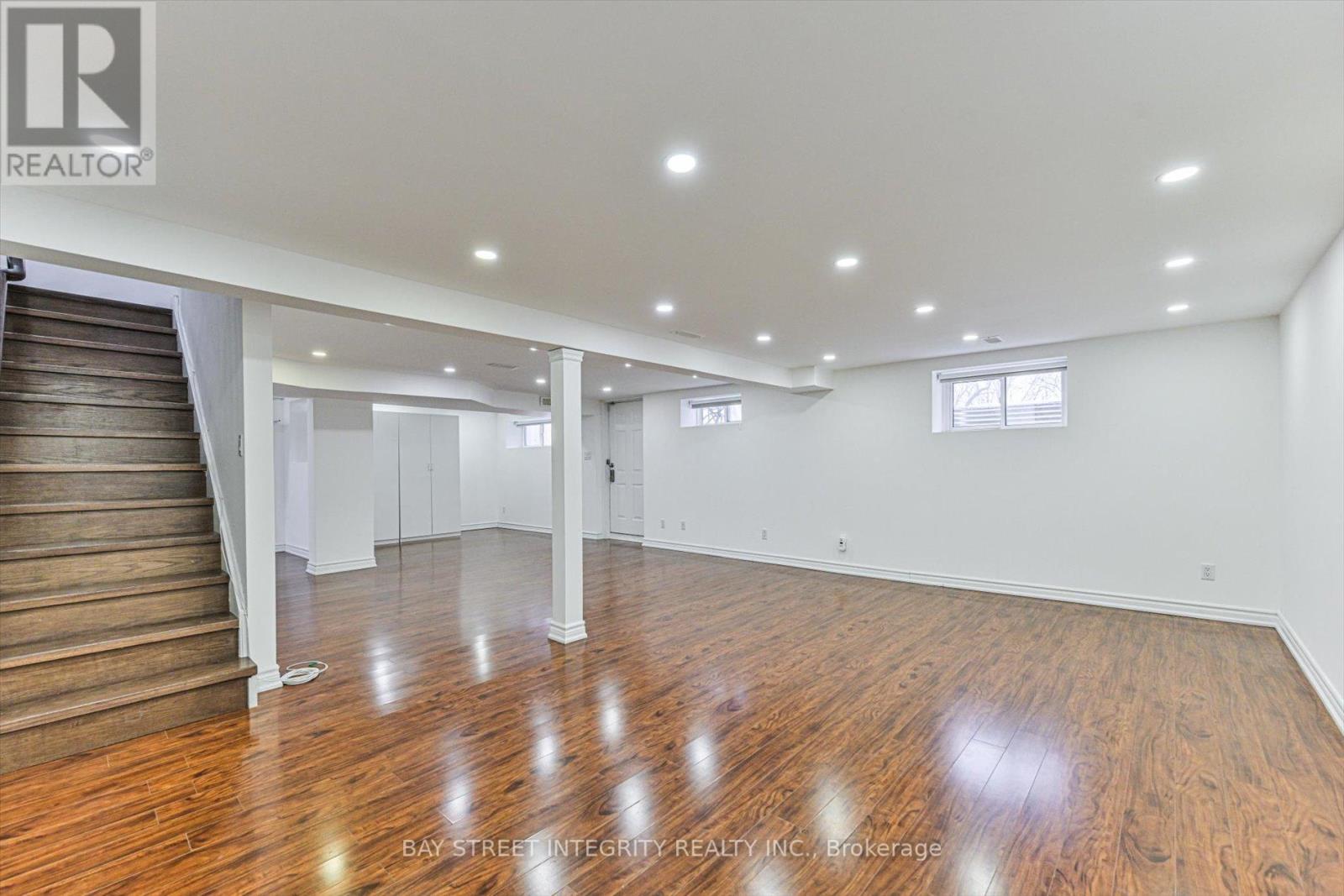 16 Shaunavon Heights Crescent, Toronto, Ontario  M3A 2P4 - Photo 23 - C12724170