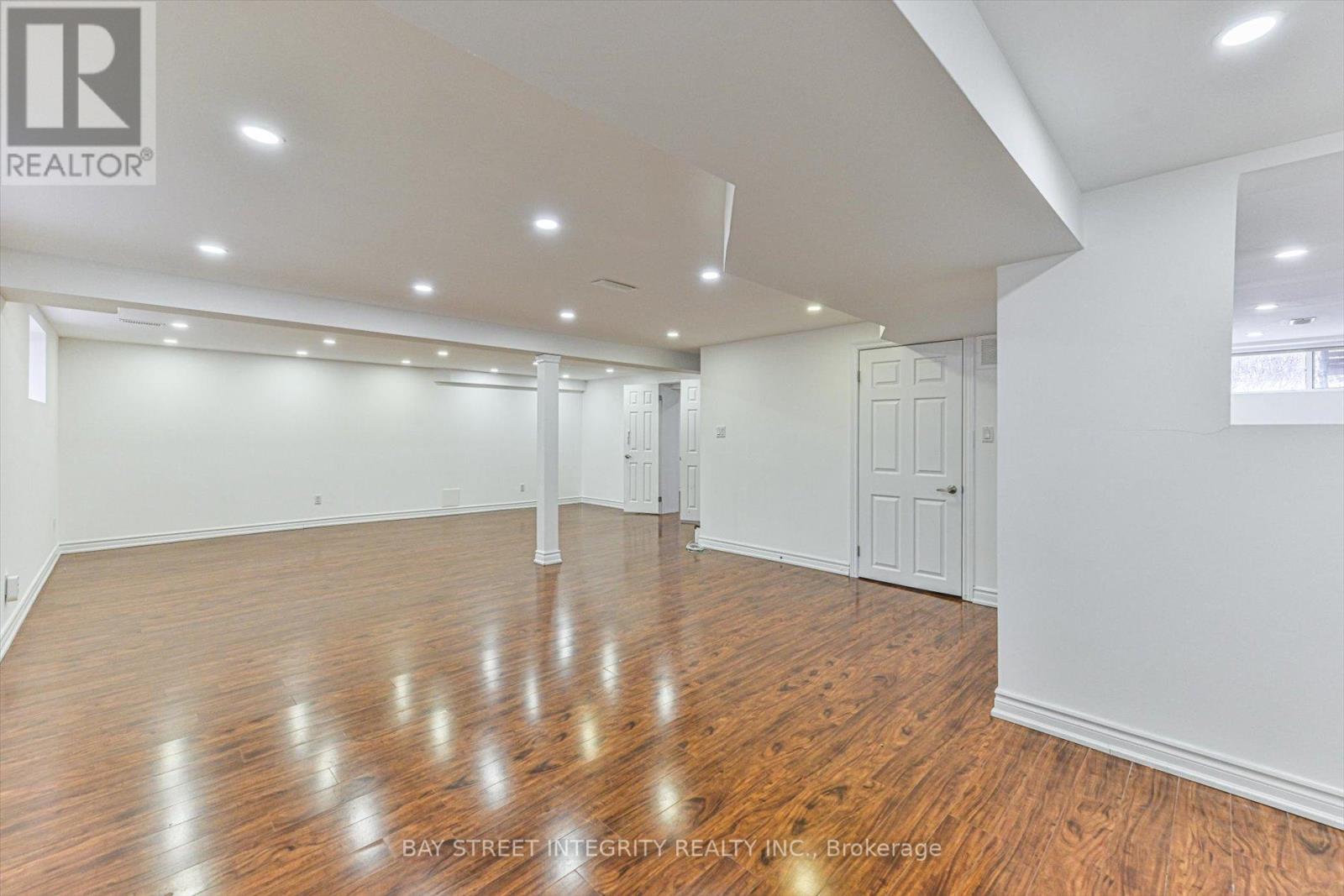 16 Shaunavon Heights Crescent, Toronto, Ontario  M3A 2P4 - Photo 25 - C12724170