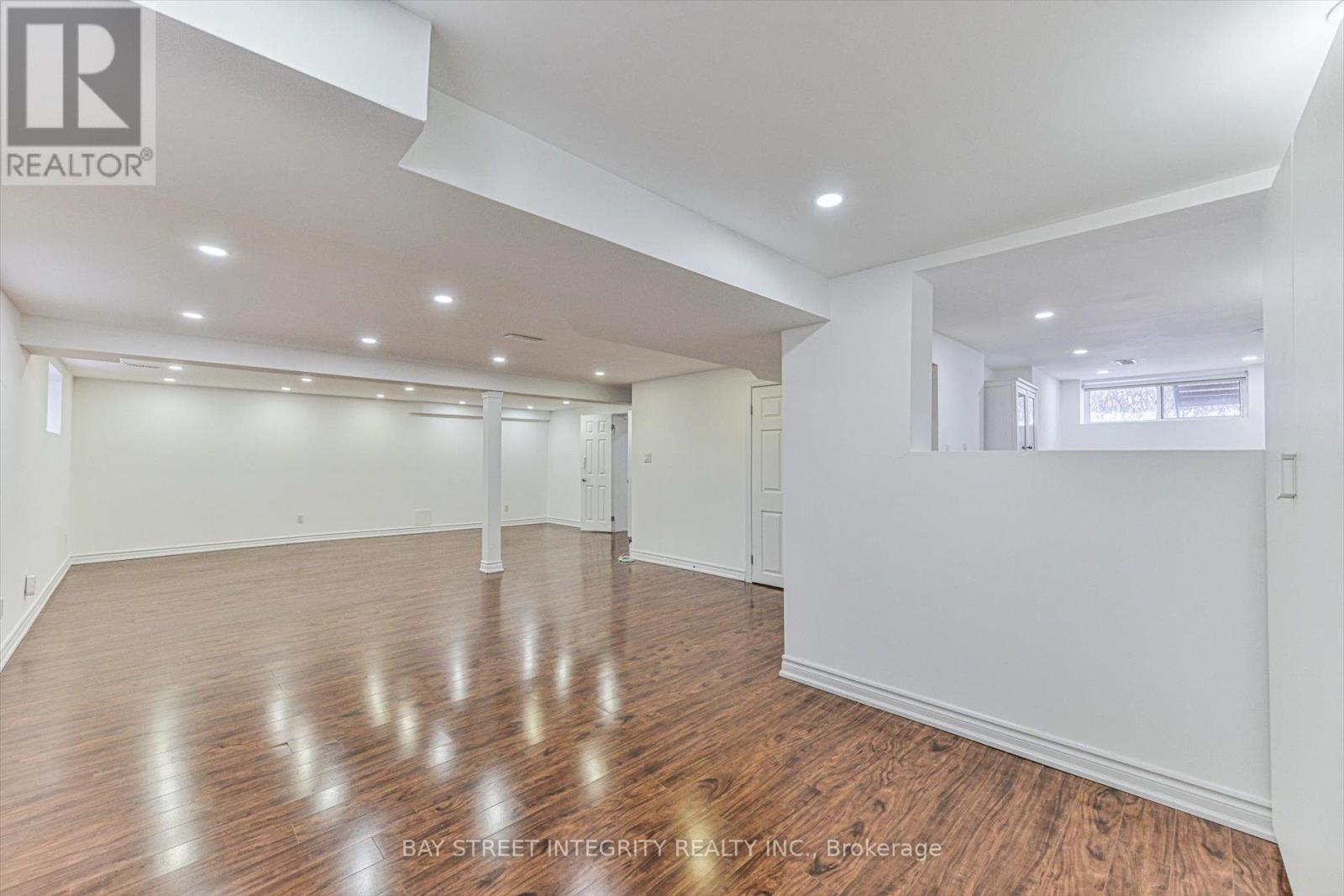 16 Shaunavon Heights Crescent, Toronto, Ontario  M3A 2P4 - Photo 26 - C12724170