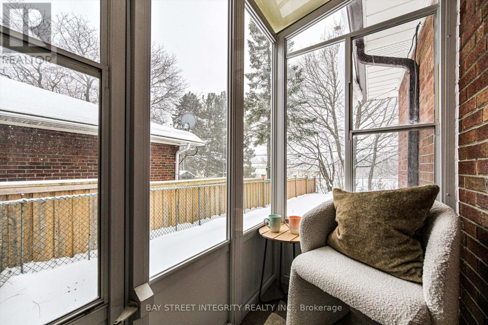 16 Shaunavon Heights Crescent, Toronto, Ontario  M3A 2P4 - Photo 33 - C12724170