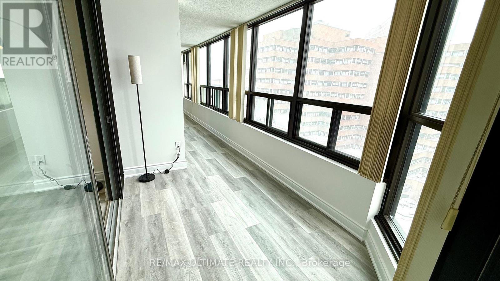 1205 - 33 Elmhurst Avenue, Toronto, Ontario  M2N 6G8 - Photo 31 - C12724254