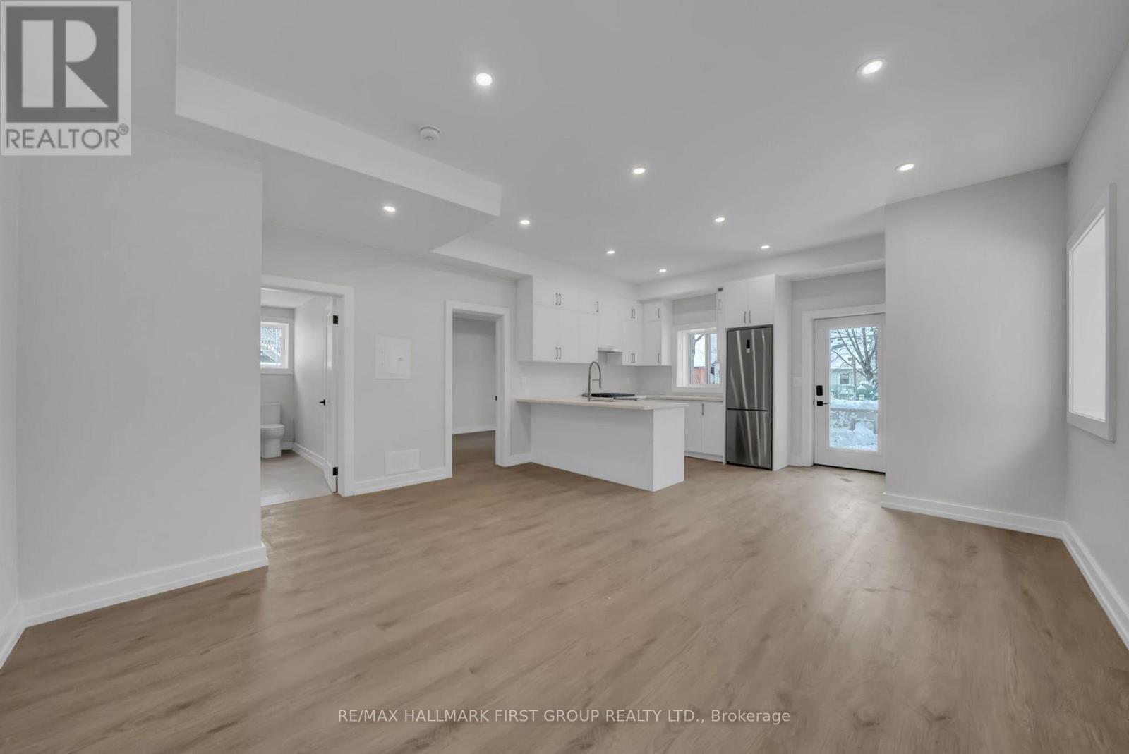 Bsmt - 417 Athol Street, Whitby, Ontario  L1N 3Z5 - Photo 4 - E12724016