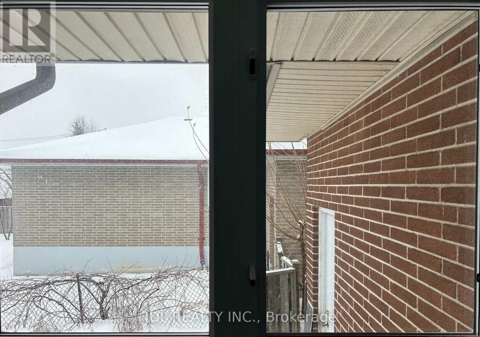 3 Bedrooms, Main Floor - 9 Amethyst Rd Road, Toronto, Ontario  M1T 2E6 - Photo 9 - E12724092