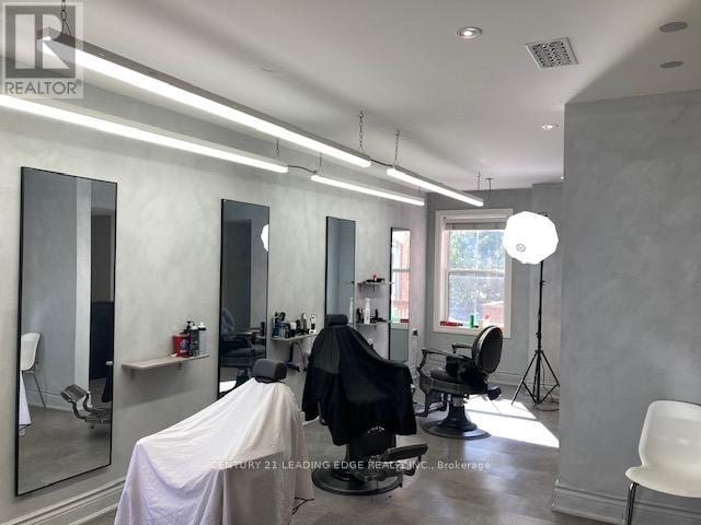 First Floor - 6391 Main Street, Whitchurch-Stouffville, Ontario  L4A 1G4 - Photo 8 - N12724032