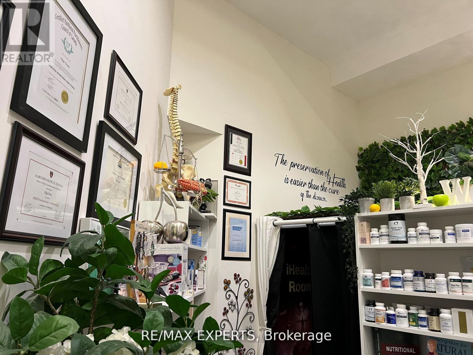 135 - 7163 Yonge Street, Markham, Ontario  L3T 0C8 - Photo 13 - N12724054