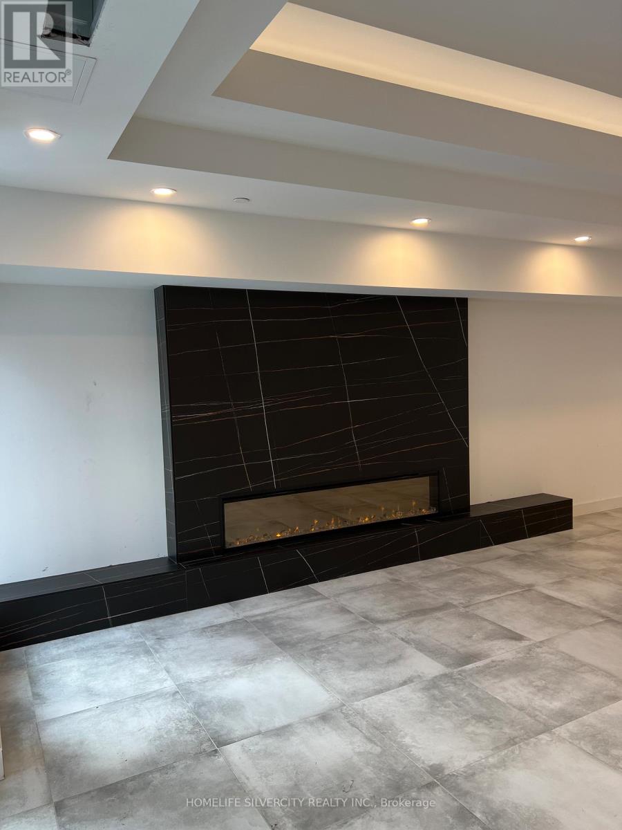 610 A - 705 Davis Drive, Newmarket, Ontario  L3Y 2R2 - Photo 17 - N12724090