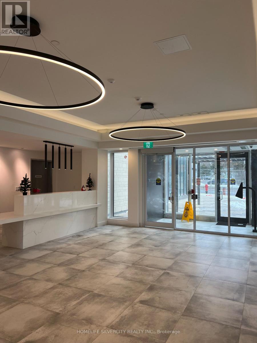 610 A - 705 Davis Drive, Newmarket, Ontario  L3Y 2R2 - Photo 3 - N12724090