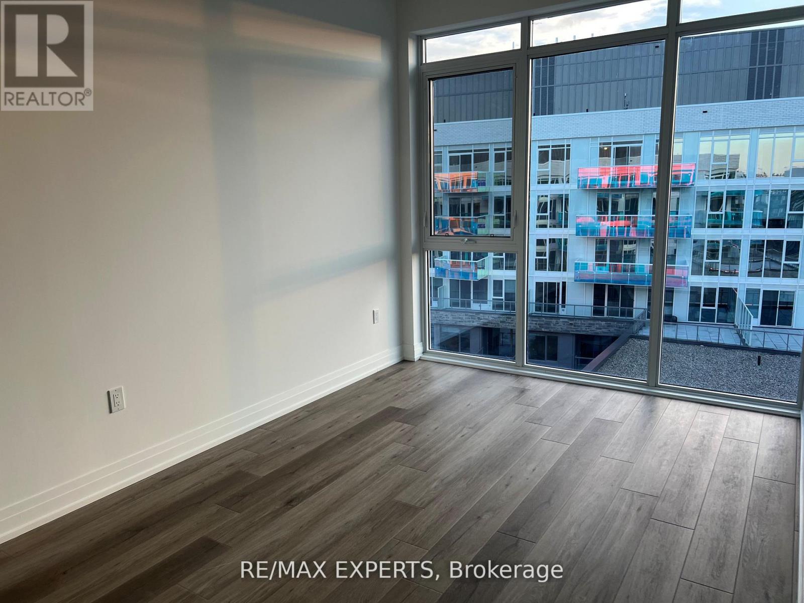 616 - 333 Sunseeker Avenue, Innisfil, Ontario  L9S 0J7 - Photo 9 - N12724116