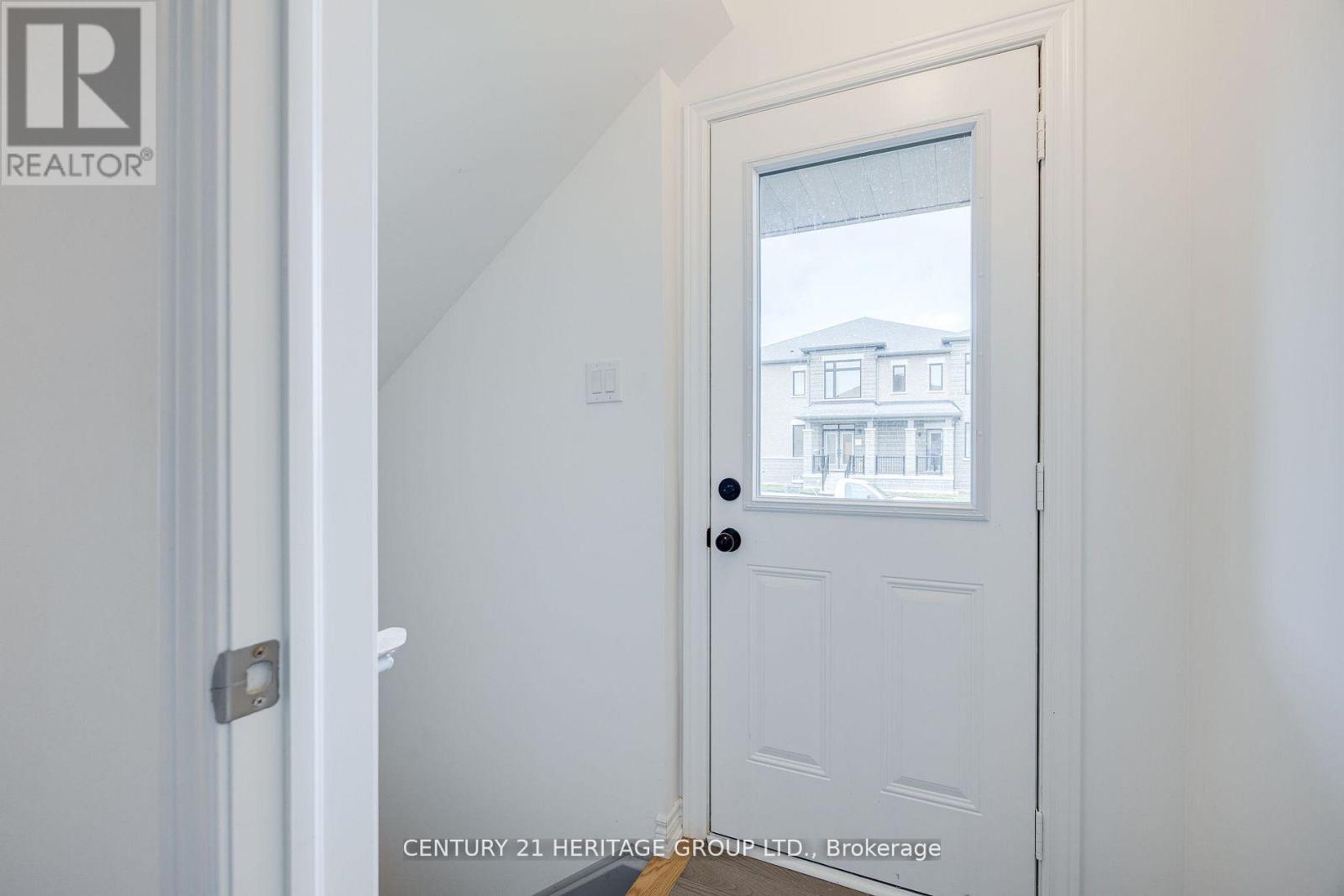 128 Hartington Street, Vaughan, Ontario  L4H 3N5 - Photo 31 - N12724244