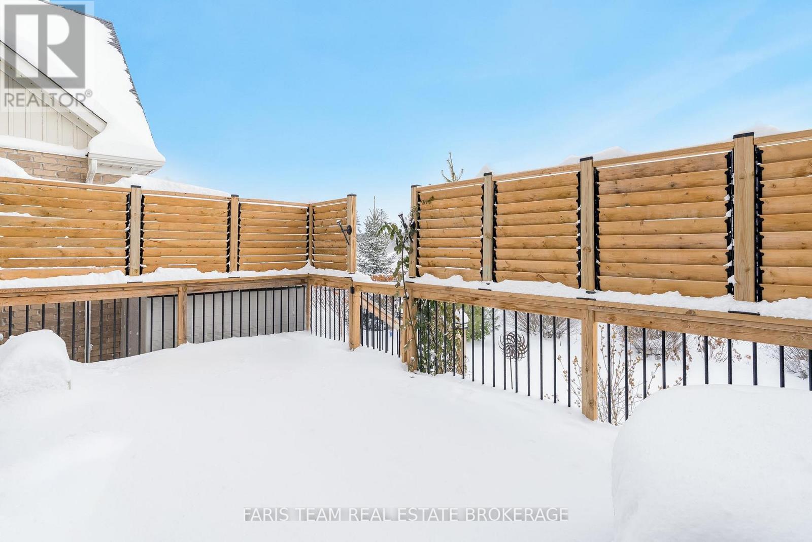 33 Bianca Crescent, Wasaga Beach, Ontario  L9Z 0H6 - Photo 36 - S12724140