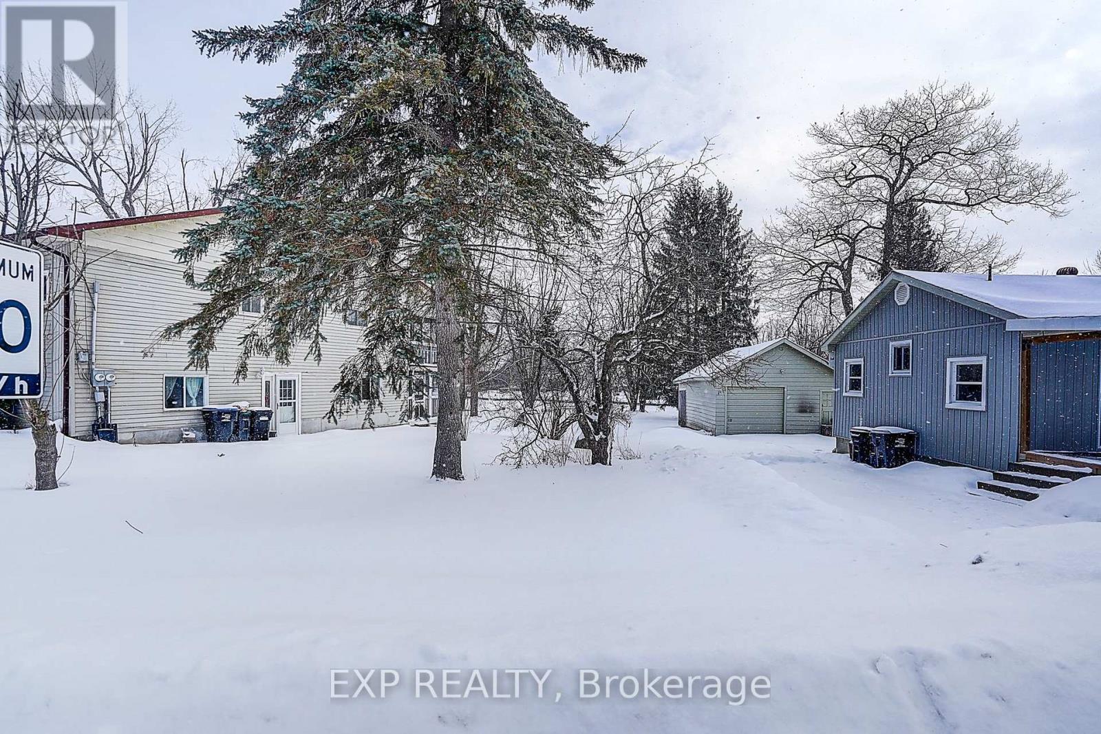 31a Ridge Avenue, Ramara, Ontario  L0K 1B0 - Photo 6 - S12724194