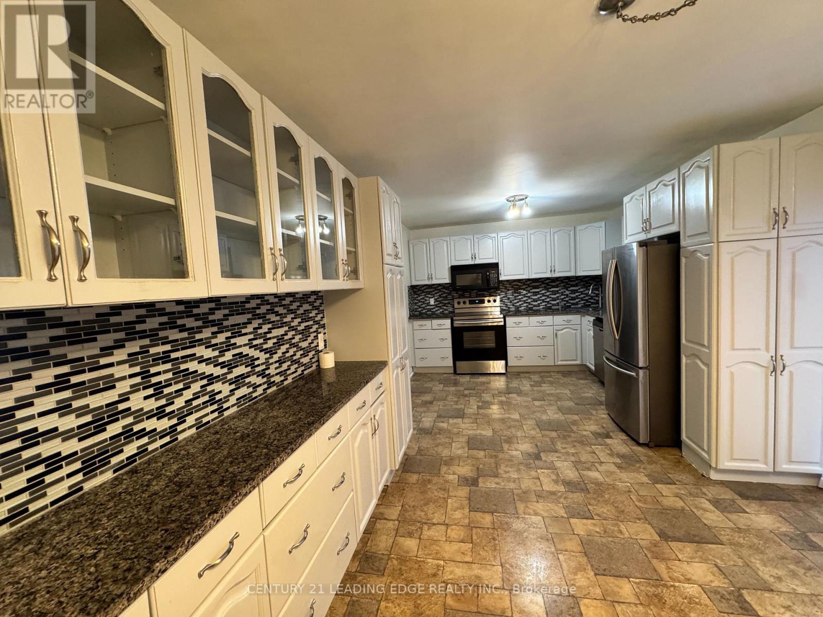 13 Spring Street, Whitchurch-Stouffville, Ontario  L4A 7X1 - Photo 11 - N12515384