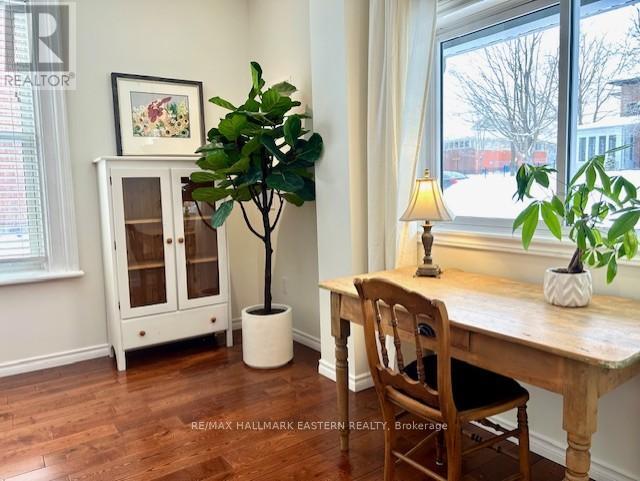 38 Regent Street, Selwyn, Ontario  K0L 2H0 - Photo 6 - X12716800