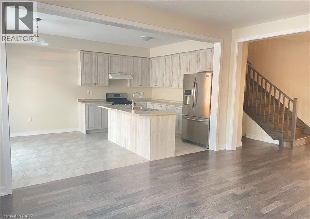 12 Basswood Crescent, Caledonia, Ontario  N3W 0H5 - Photo 2 - 40799691