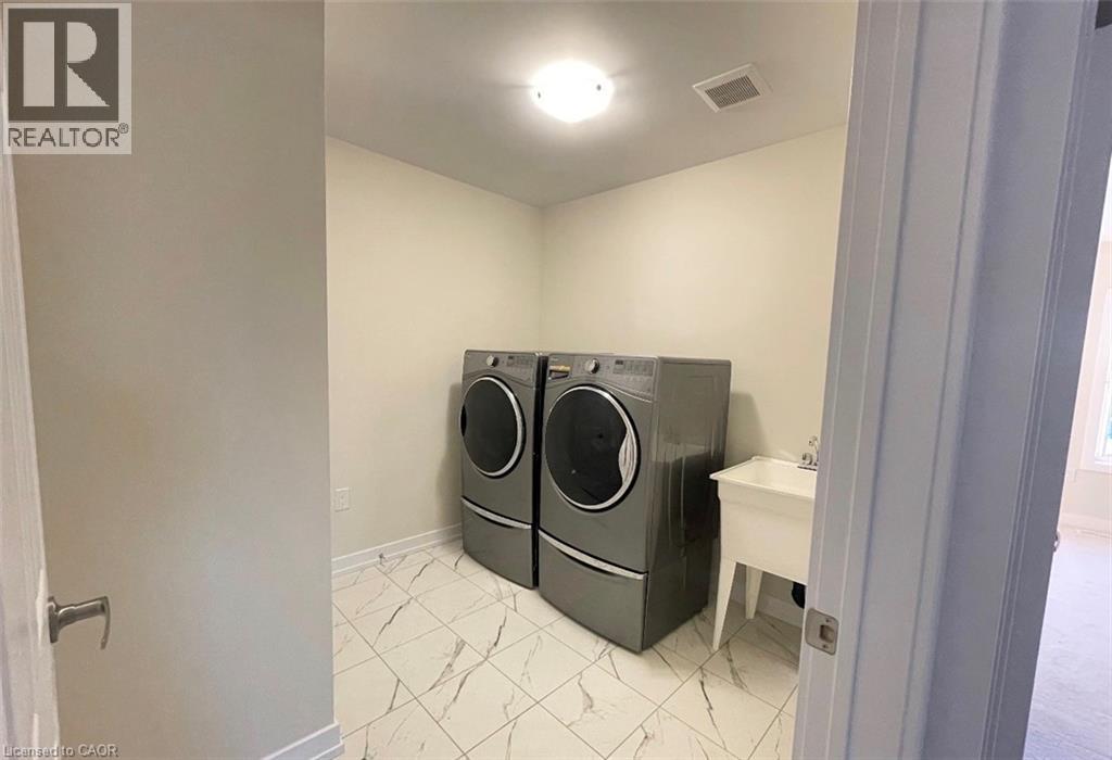 12 Basswood Crescent, Caledonia, Ontario  N3W 0H5 - Photo 3 - 40799691