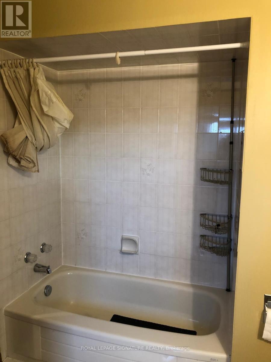 Room - 52 Pennsylvania Avenue, Brampton, Ontario  L6Y 4P2 - Photo 4 - W12724106