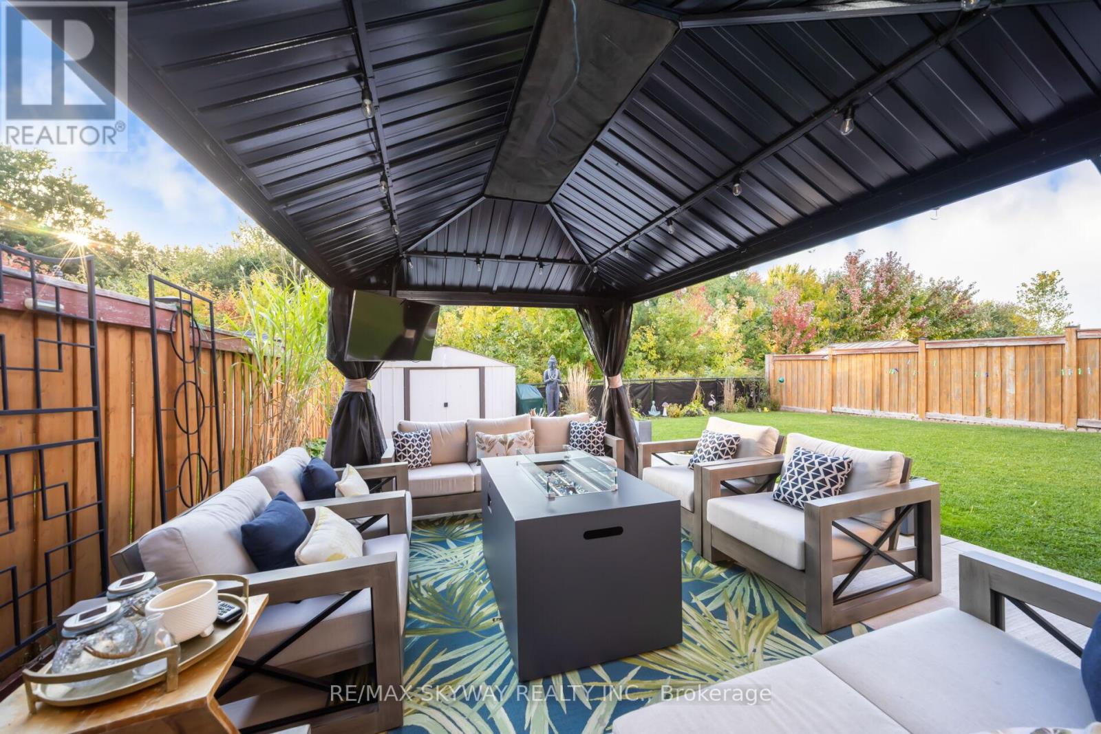 90 Aylesbury Drive, Brampton, Ontario  L7A 0W3 - Photo 34 - W12724120