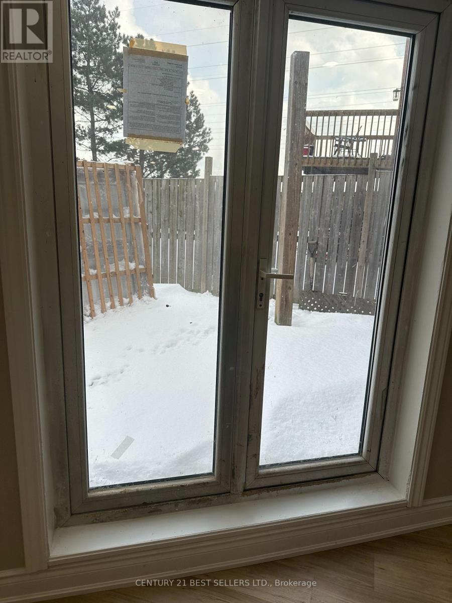 4423 Glen Erin Drive, Mississauga, Ontario  L5M 4G4 - Photo 9 - W12724128