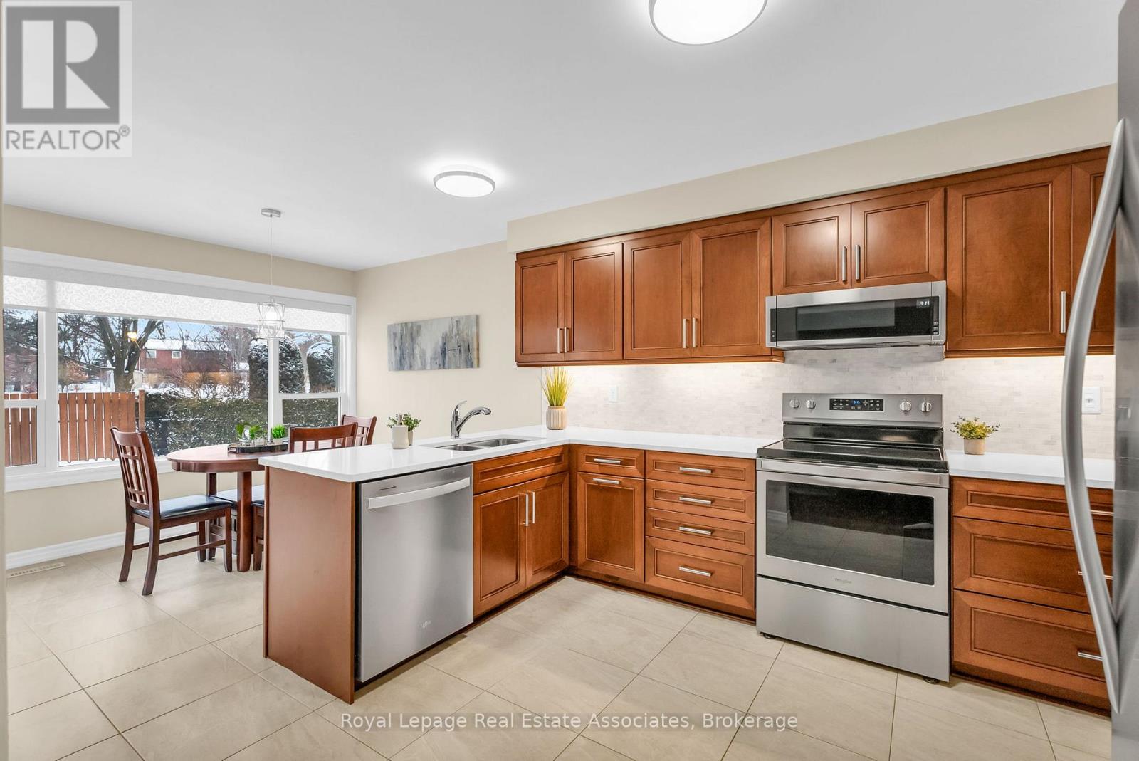 20 Jeremy Place, Brampton, Ontario  L6S 5K6 - Photo 16 - W12724134