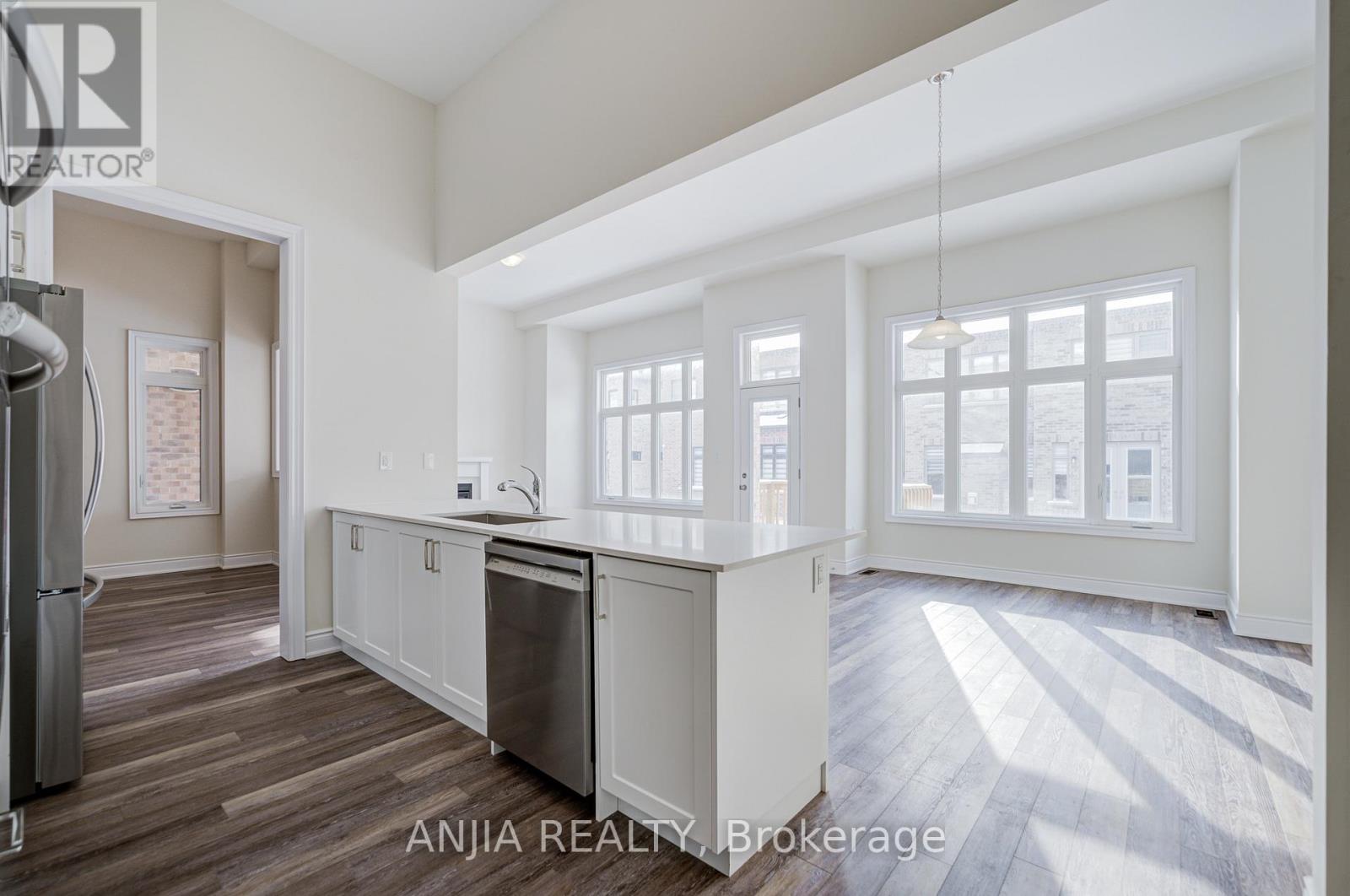 3428 Mosley Gate, Oakville, Ontario  L6H 0Y8 - Photo 23 - W12724154