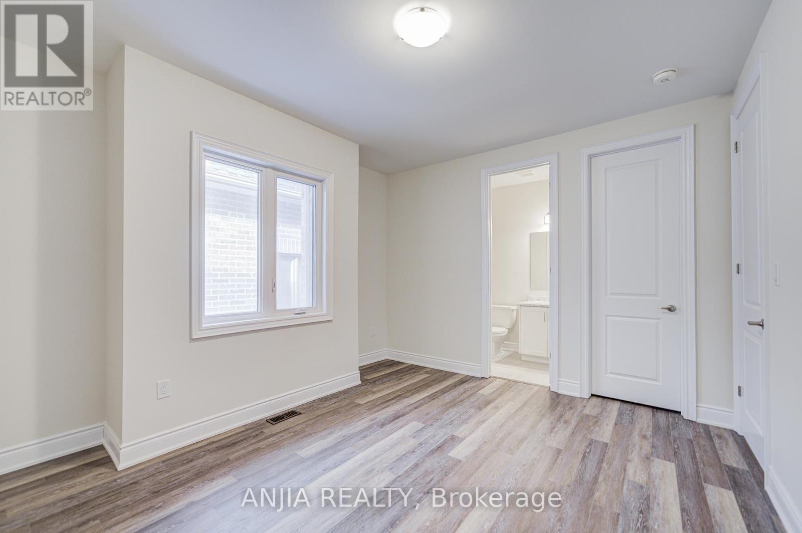 3428 Mosley Gate, Oakville, Ontario  L6H 0Y8 - Photo 33 - W12724154