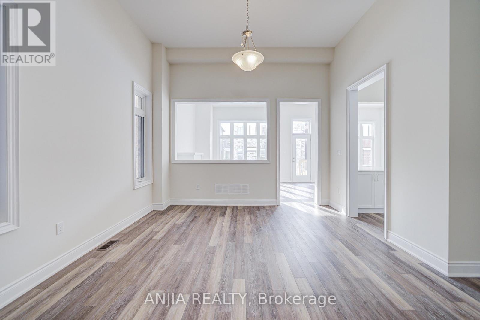 3428 Mosley Gate, Oakville, Ontario  L6H 0Y8 - Photo 8 - W12724154