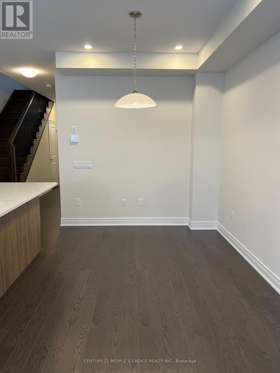 3 Falby Road, Brampton, Ontario  L6P 4S1 - Photo 4 - W12724172