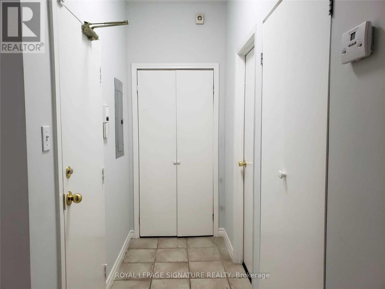 2 - 222 QUEEN STREET S, Mississauga, Ontario